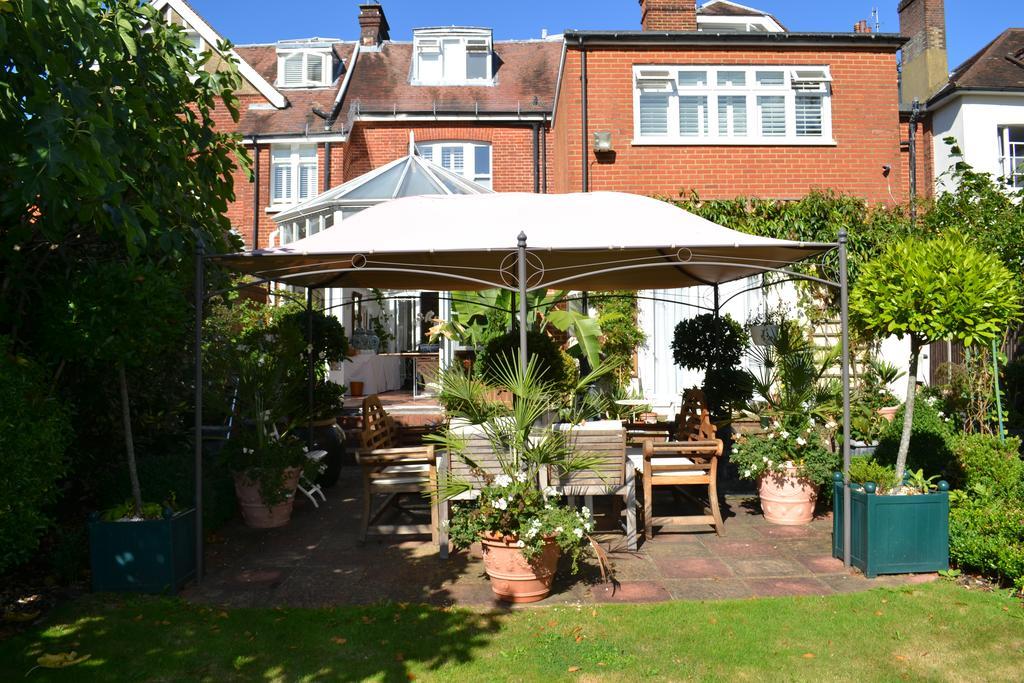 Cranleigh Hotel 레이게이트 외부 사진