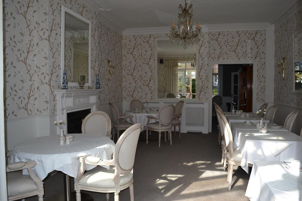Cranleigh Hotel 레이게이트 외부 사진