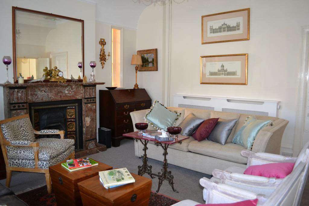 Cranleigh Hotel 레이게이트 외부 사진
